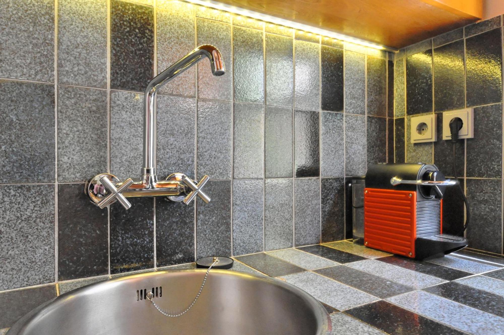 Hidesign Athens Tube Luxury Apt In Kolonaki Εξωτερικό φωτογραφία