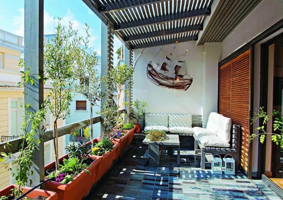 Hidesign Athens Tube Luxury Apt In Kolonaki Εξωτερικό φωτογραφία