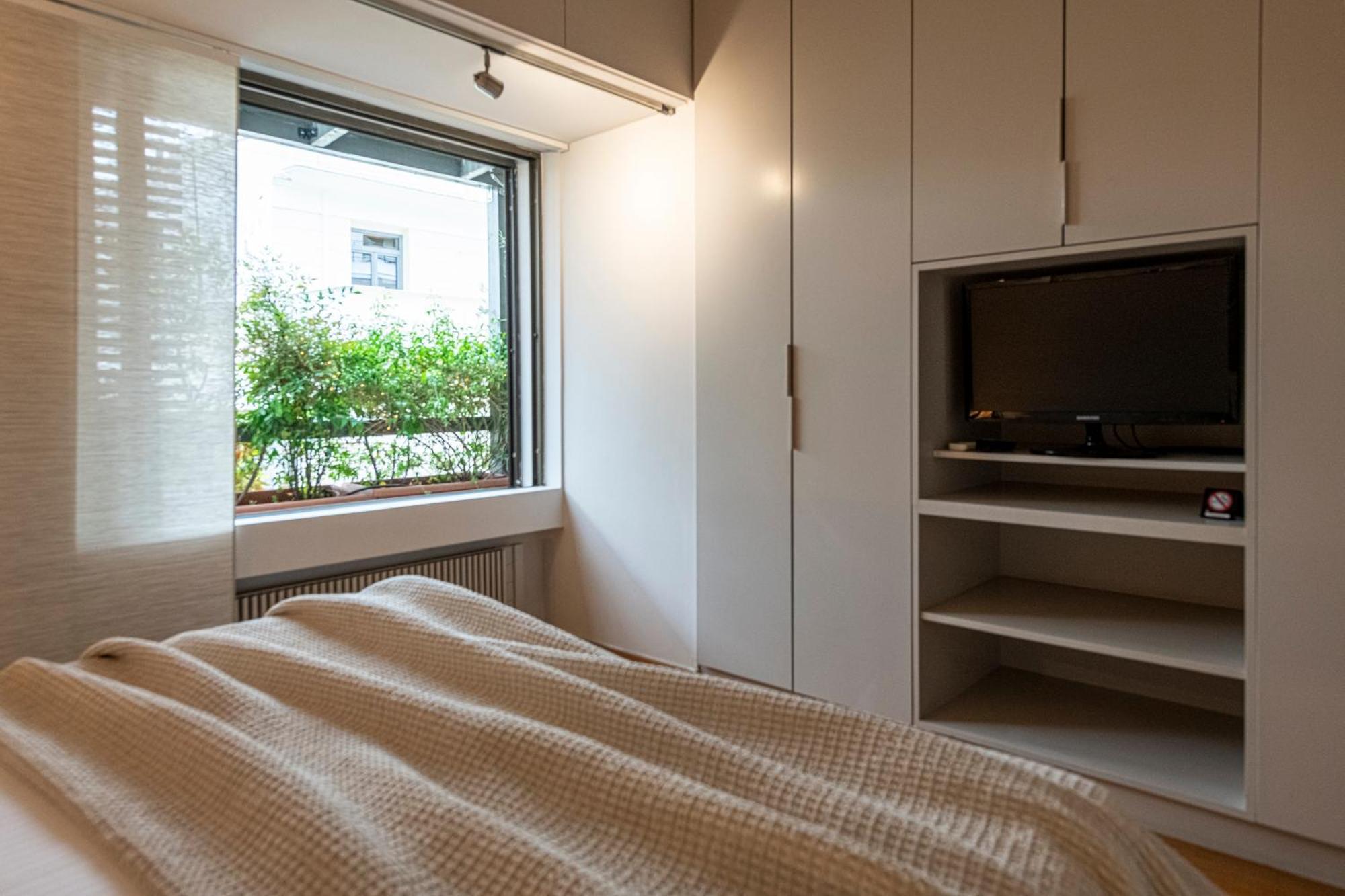 Hidesign Athens Tube Luxury Apt In Kolonaki Εξωτερικό φωτογραφία